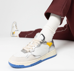 Oncept Phoenix Sneaker